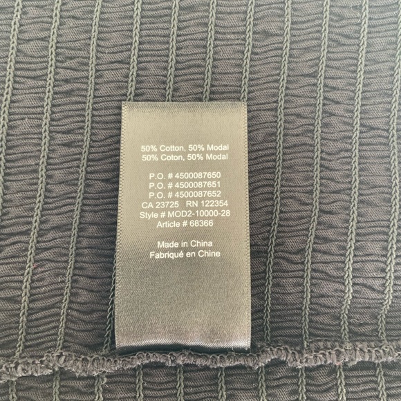 BLACK SUNDAY BEST EYRE TOP - Picture 9 of 9